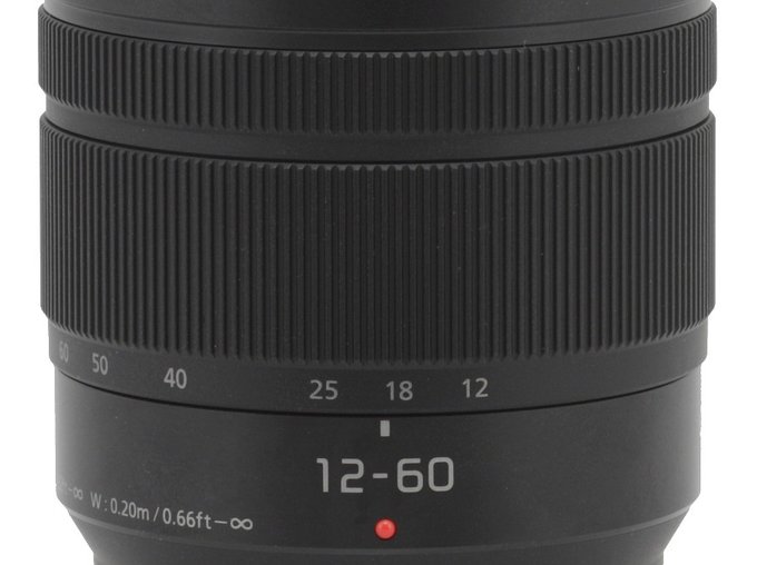 Panasonic Lumix G 12-60 mm f/3.5-5.6 ASPH. POWER O.I.S. - Build quality and image stabilization