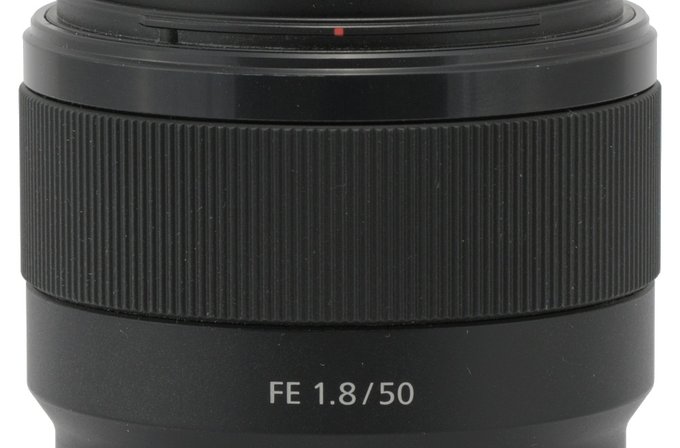 Sony FE 50 mm f/1.8 - Build quality