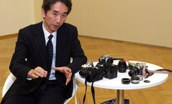 Interview with Akira Watanabe Manager - the main Olympus E-P1 designer