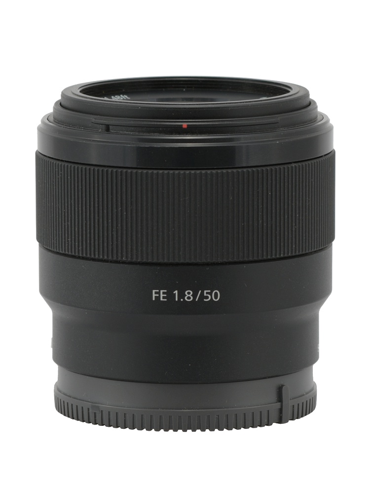 Sony FE 50 mm f/1.8 review - Introduction - LensTip.com