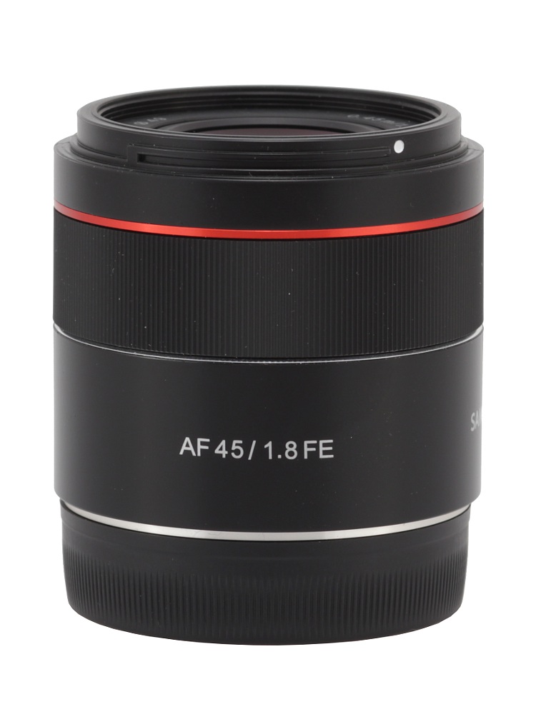Samyang AF 45 mm f/1.8 FE review - Introduction - LensTip.com