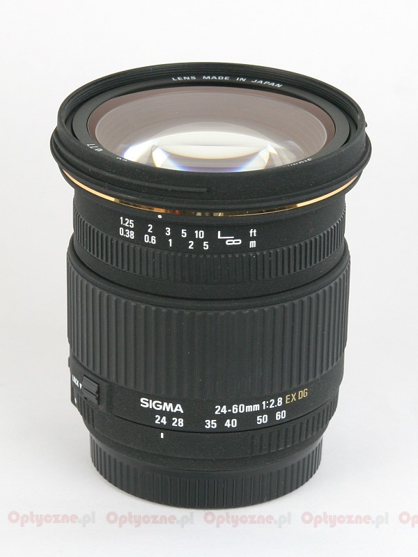 Sigma 24-60 mm f/2.8 EX DG - LensTip.com