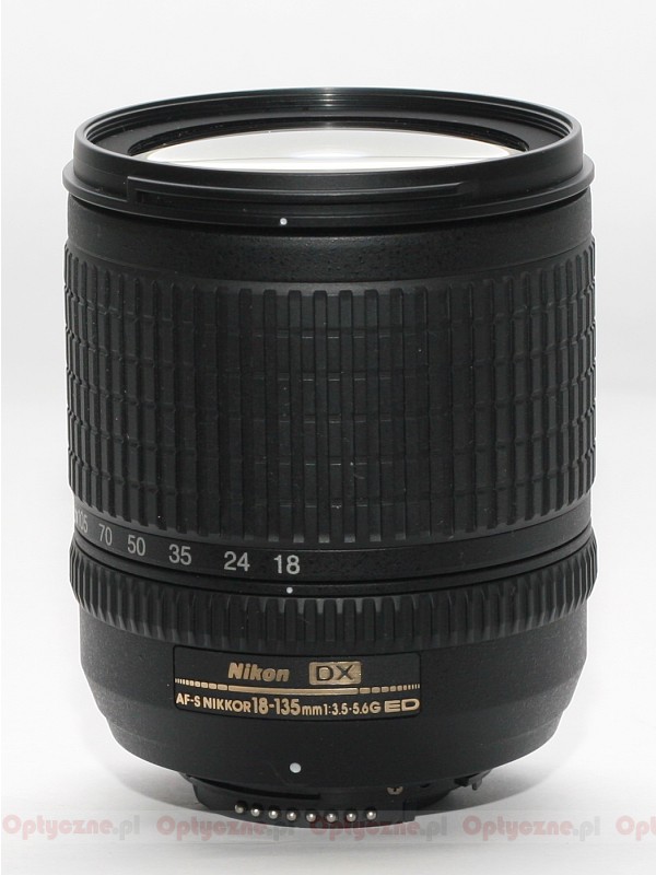 Nikon Nikkor AF-S DX 18-135 mm f/3.5-5.6G ED-IF - LensTip.com