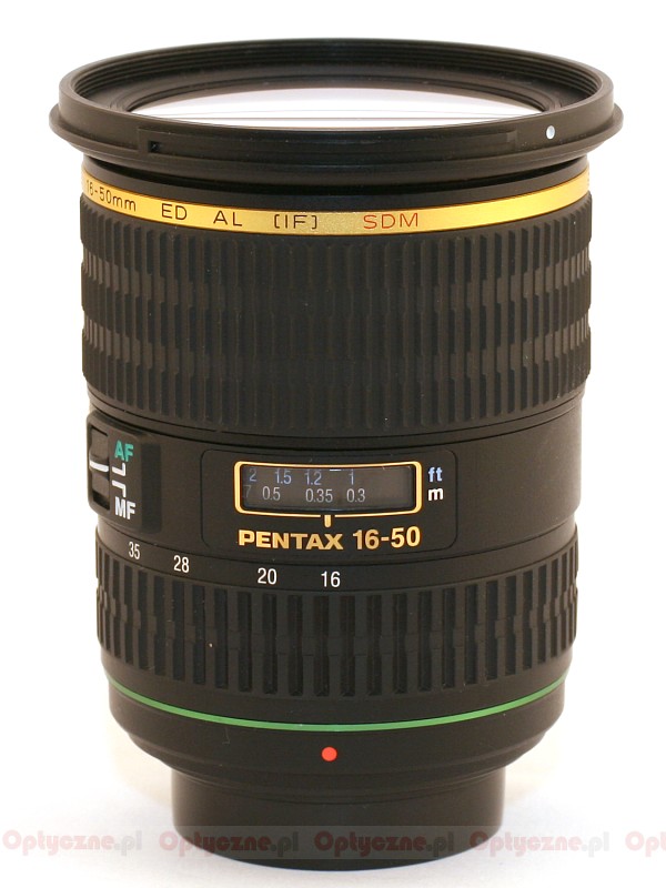 Pentax smc DA* 16-50 mm f/2.8 AL ED IF SDM - LensTip.com