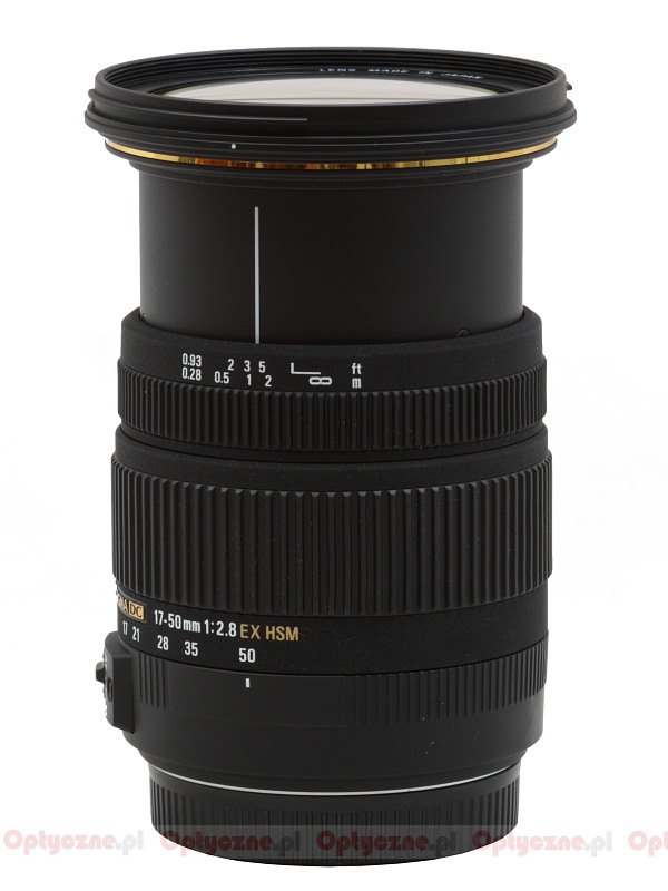 Sigma 17-50 mm f/2.8 EX DC OS HSM - LensTip.com