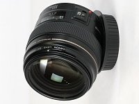 Lens Canon EF 100 mm f/2.0 USM