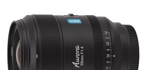 Sirui Aurora 35 mm f/1.4 review