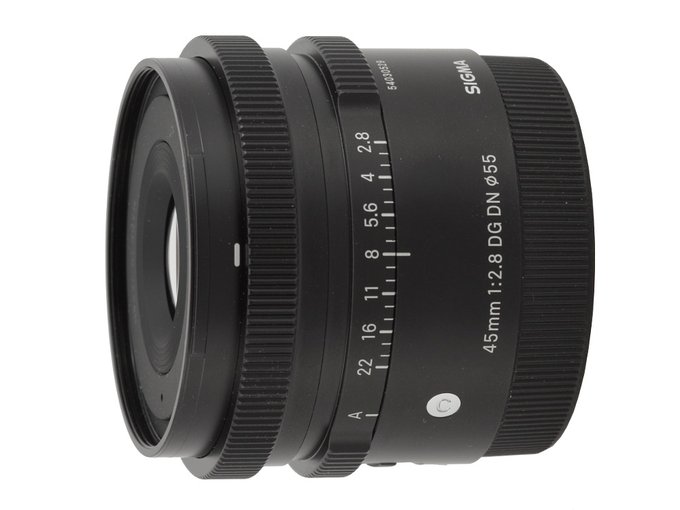 Sigma C 45 mm f/2.8 DG DN review - Introduction - LensTip.com