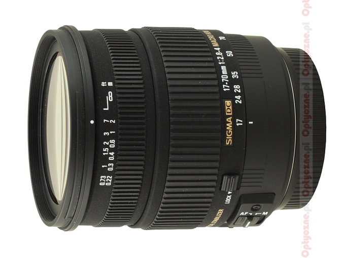 Sigma 17-70 mm f/2.8-4.0 DC Macro OS HSM