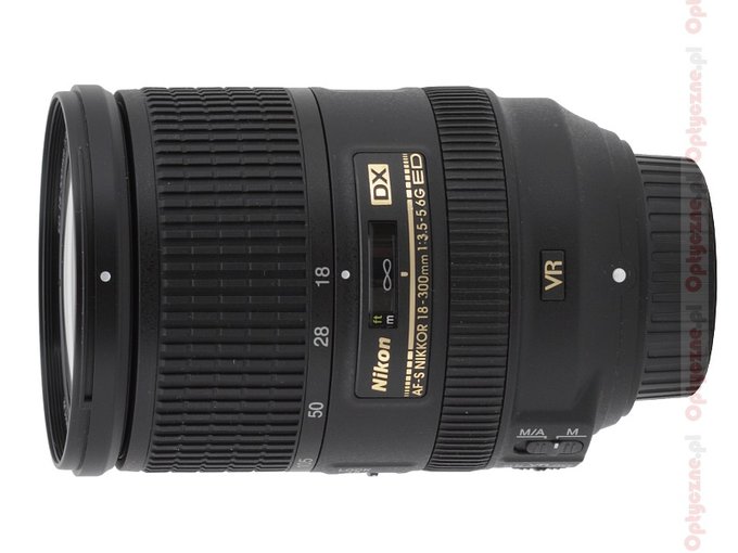 Nikon Nikkor AF-S DX 18-300 mm f/3.5-5.6G ED VR review 