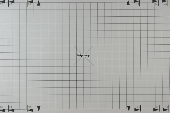 Canon EF-S 18-55 mm f/3.5-5.6 II - Distortion Canon EF-S 18-55 mm f/3.5-5.6 II - Distortion