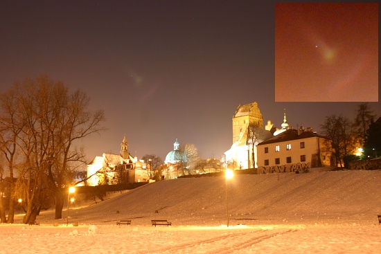 Canon EF-S 18-55 mm f/3.5-5.6 II - Ghosting and flares Canon EF-S 18-55 mm f/3.5-5.6 II - Ghosting and flares