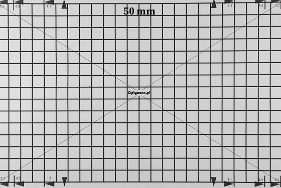 Tokina AT-X 165 PRO DX AF 16-50 mm f/2.8  - Distortion