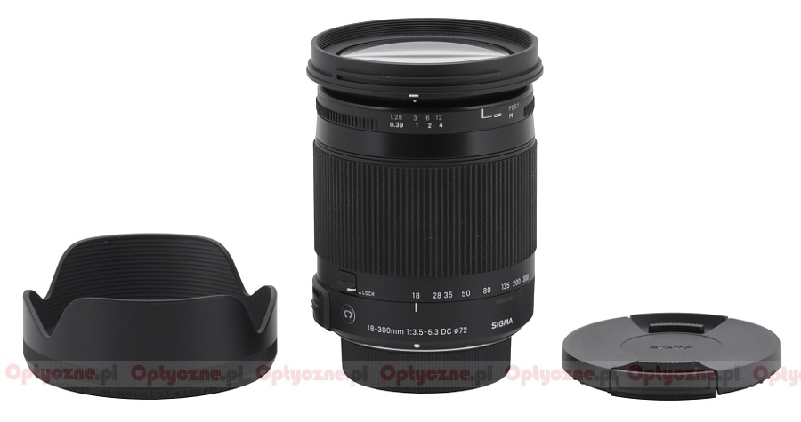 Sigma C  mm f..3 DC MACRO OS HSM review   Build quality