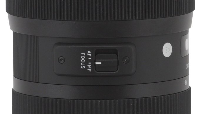 Sigma A 24-35 mm f/2.0 DG HSM - Build quality