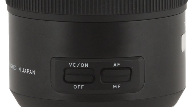 Tamron SP 45 mm f/1.8 Di VC USD - Build quality and image stabilization