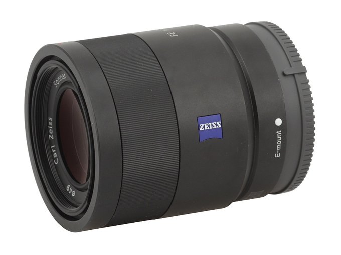 Sony Carl Zeiss Sonnar T* FE 55 mm f/1.8 ZA - Build quality
