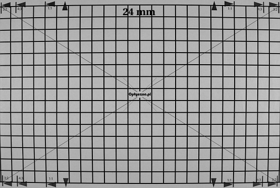 Tamron SP AF 10-24 mm f/3.5-4.5 Di II LD Aspherical (IF) - Distortion