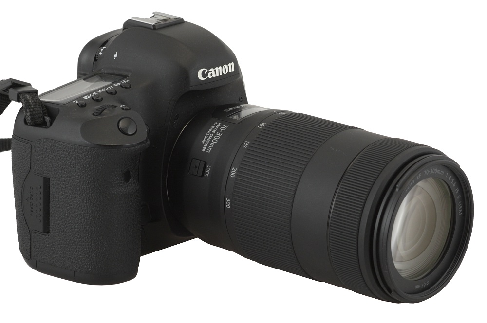 Objectif Canon EF 70-300mm F/4-5.6 IS II USM - Noir - Stabilisateur D'image - Pour Photos Nettes Et Précises