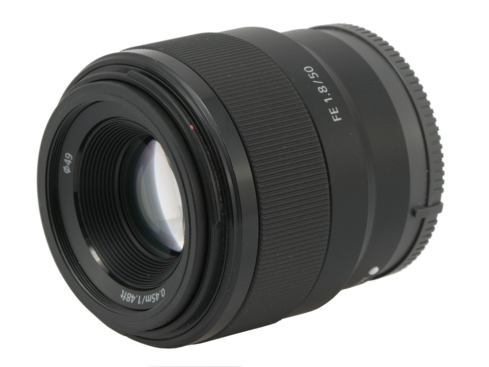 Sony FE 50 mm f/1.8 review - Build quality - LensTip.com