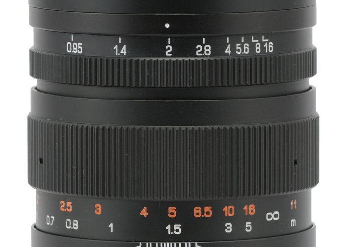 Mitakon Speedmaster 50 mm f/0.95 - Build quality