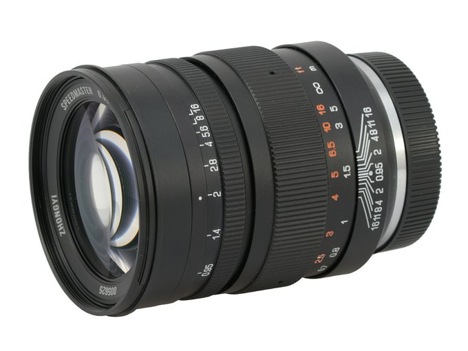 Mitakon Speedmaster 50 mm f/0.95 - Build quality
