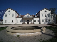 Kowa Prominar MFT 8.5 mm f/2.8 T3.0 - sample images Kowa Prominar MFT 8.5 mm f/2.8 T3.0 - sample images