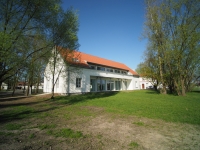 Kowa Prominar MFT 8.5 mm f/2.8 T3.0 - sample images Kowa Prominar MFT 8.5 mm f/2.8 T3.0 - sample images