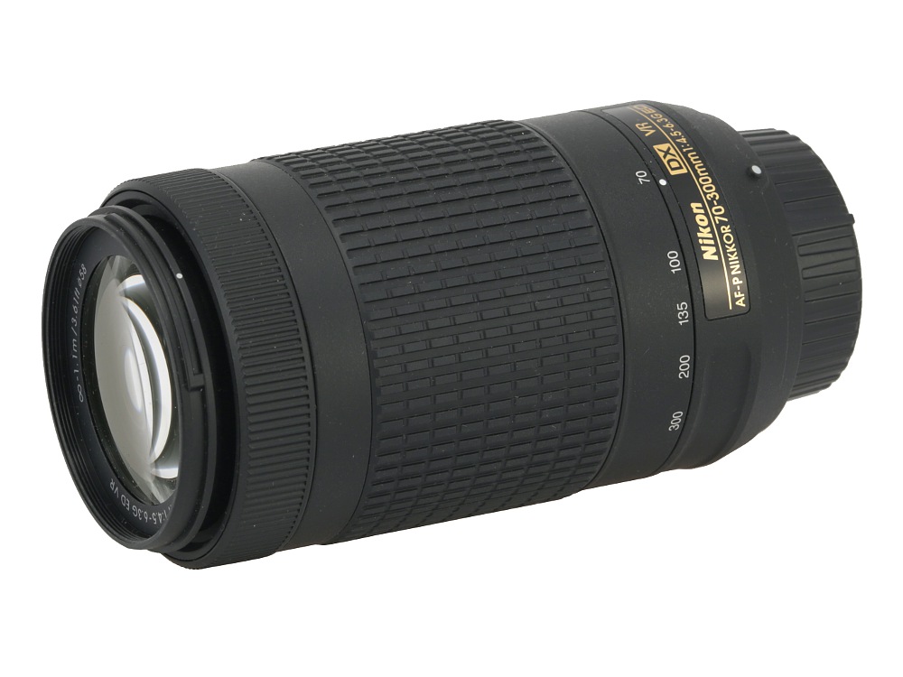 Nikon Nikkor AF-P DX 70-300 mm f/4.5-6.3G ED VR review - Build 