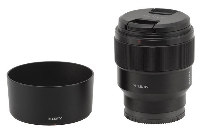 Sony FE 85 mm f/1.8 - Build quality