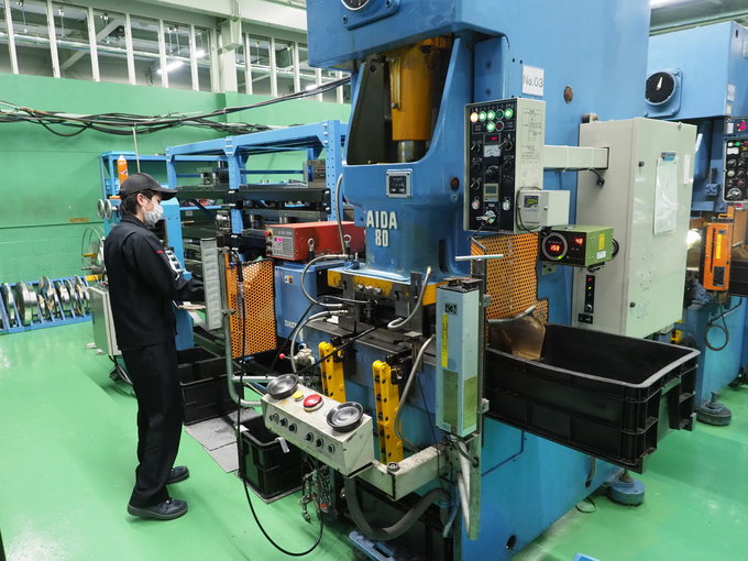 A trip to Sigma lens factory in Aizu - Presses