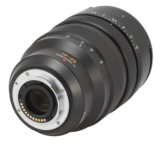 Panasonic Leica DG Vario-Summilux 10-25 mm f/1.7 ASPH - Build quality