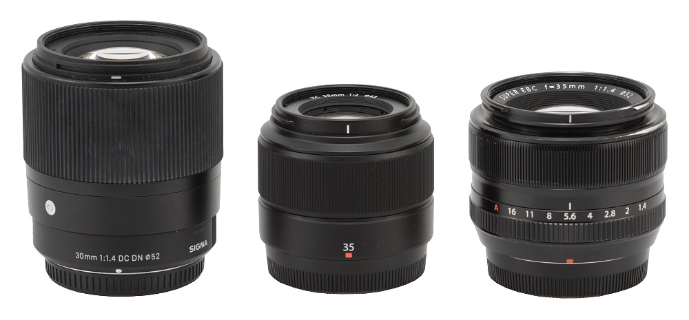 Fujifilm Fujinon XC 35 mm f/2 review - Build quality - LensTip.com