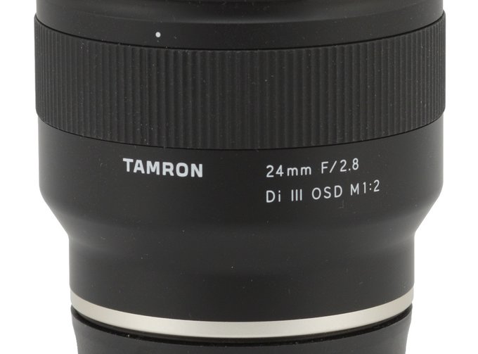 Tamron 24 mm f/2.8 Di III OSD M 1:2 - Build quality