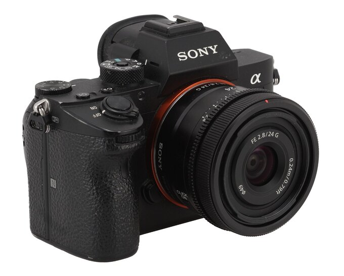 Sony FE 24 mm f/2.8 G - Introduction