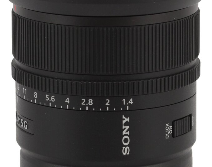 Sony E 15 mm f/1.4 G - Build quality