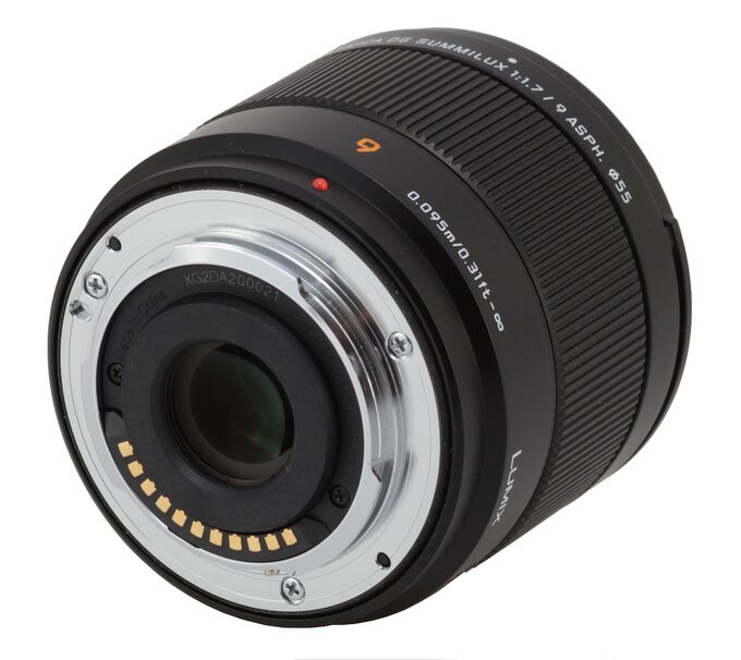 Panasonic Leica DG Summilux 9 mm f/1.7 ASPH - Build quality