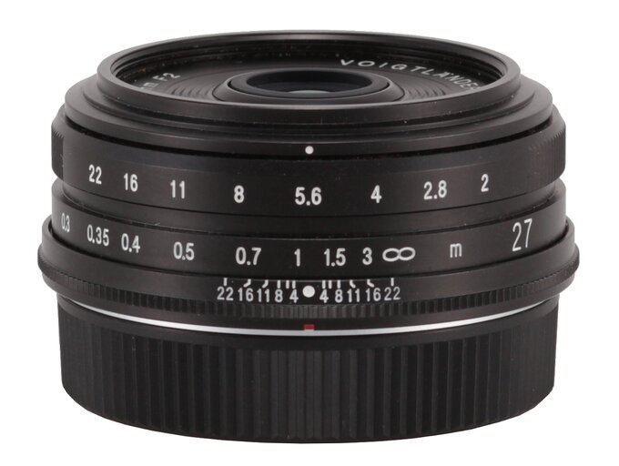 Voigtlander Ultron 27 mm f/2 - Focusing and focus breathing Voigtlander Ultron 27 mm f/2 - Focusing and focus breathing