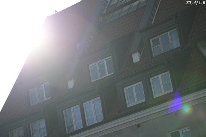 Nikon Nikkor Z 135 mm f/1.8 S Plena - Ghosting and flares