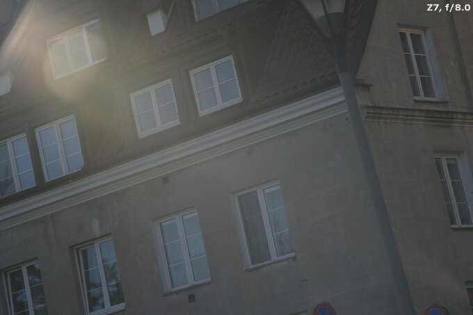 Nikon Nikkor Z 135 mm f/1.8 S Plena - Ghosting and flares