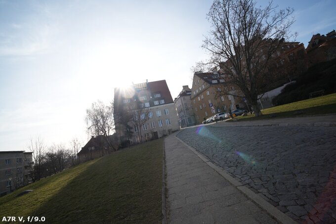 Viltrox AF 16 mm f/1.8 - Ghosting and flares