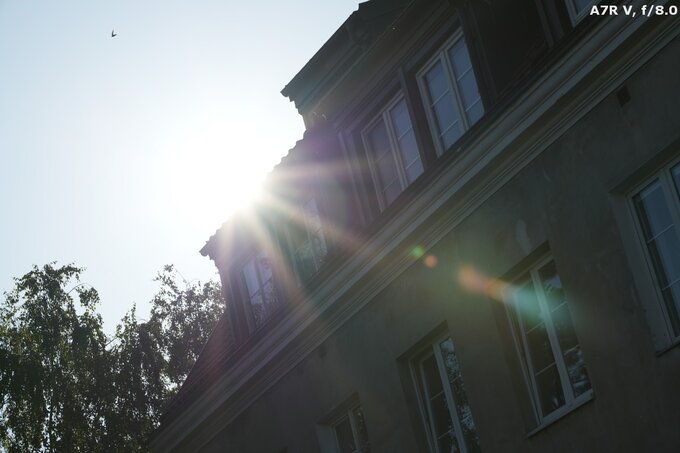 Viltrox AF 85 mm f/1.4 Pro - Ghosting and flares