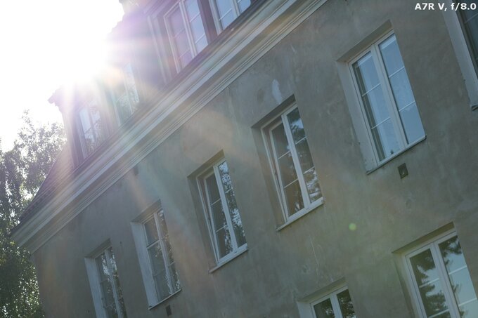 Viltrox AF 85 mm f/1.4 Pro - Ghosting and flares