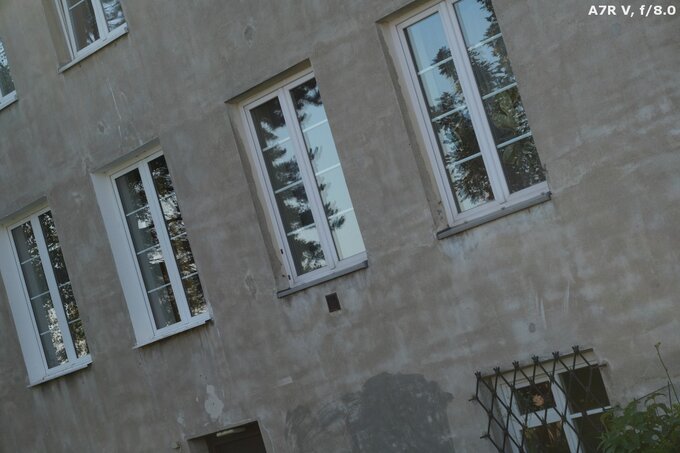 Viltrox AF 85 mm f/1.4 Pro - Ghosting and flares