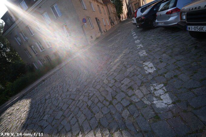 Samyang AF 14-24 mm f/2.8 FE - Ghosting and flares