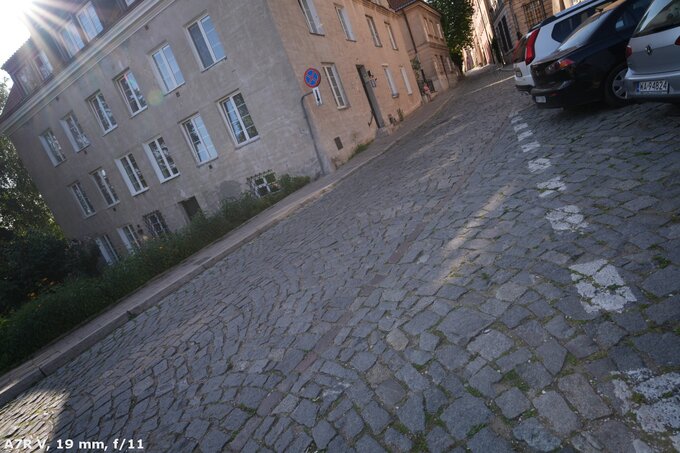 Samyang AF 14-24 mm f/2.8 FE - Ghosting and flares