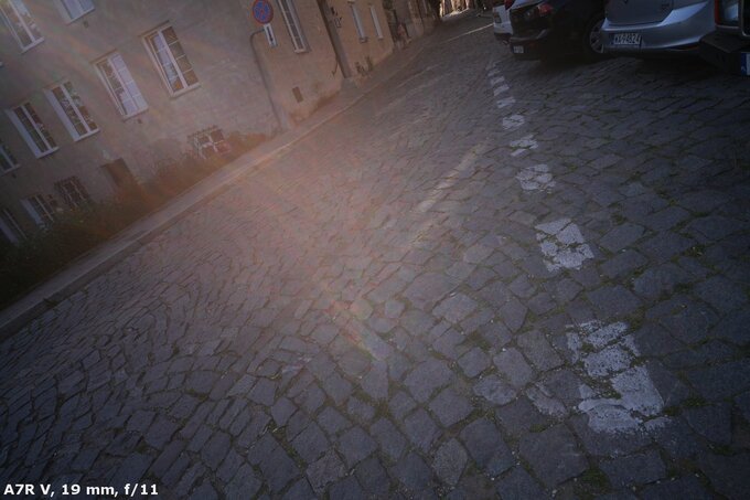 Samyang AF 14-24 mm f/2.8 FE - Ghosting and flares