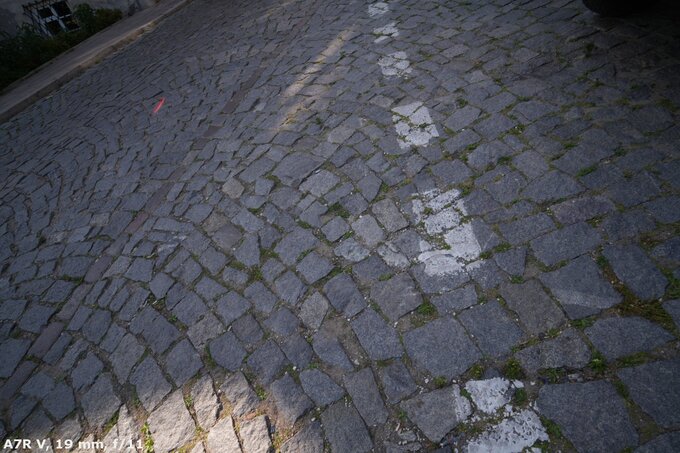 Samyang AF 14-24 mm f/2.8 FE - Ghosting and flares