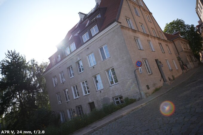 Samyang AF 14-24 mm f/2.8 FE - Ghosting and flares