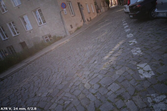 Samyang AF 14-24 mm f/2.8 FE - Ghosting and flares